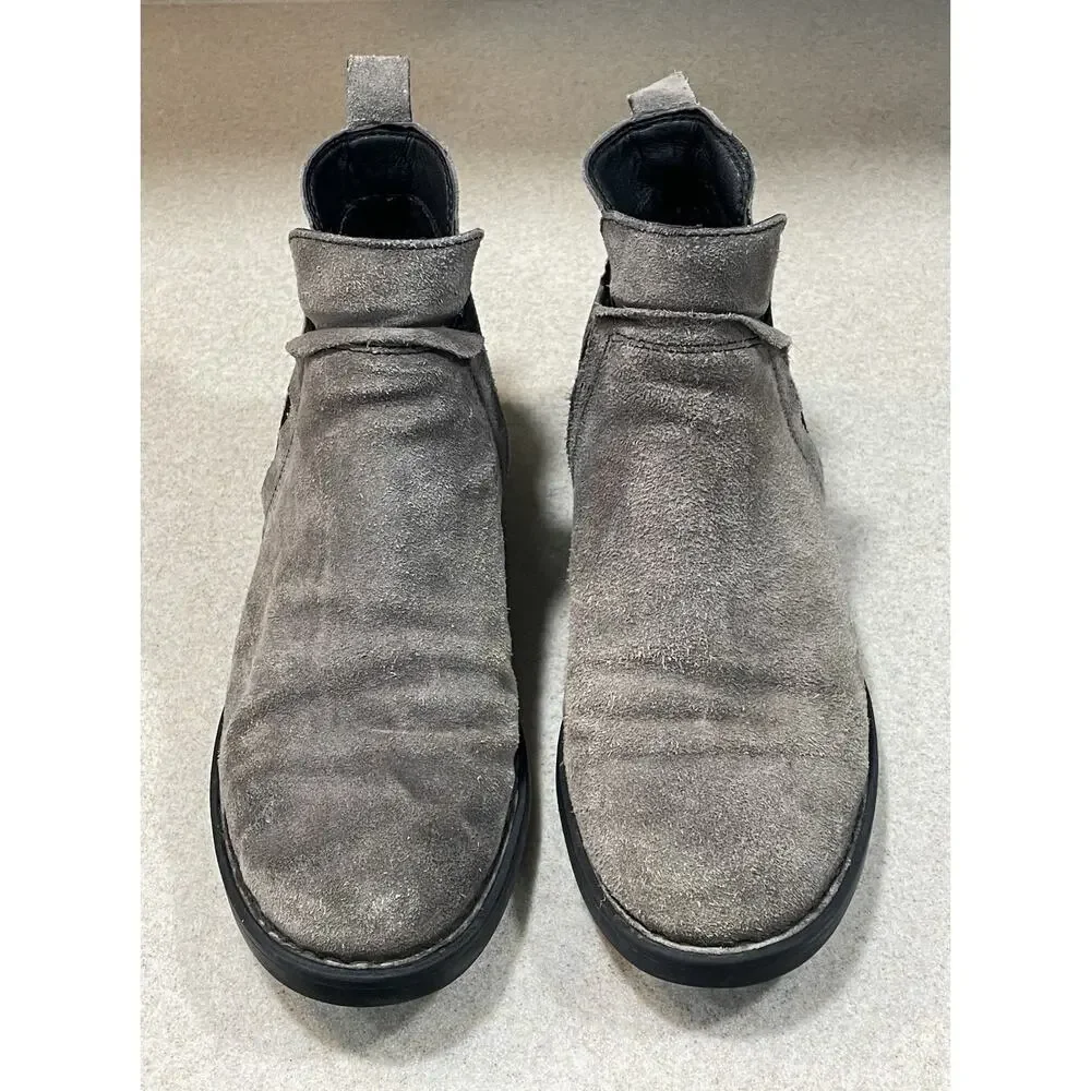 Born Women’s 7 M Gray Distressed Suede Pull On Ankle Boots/Booties Boho Casual